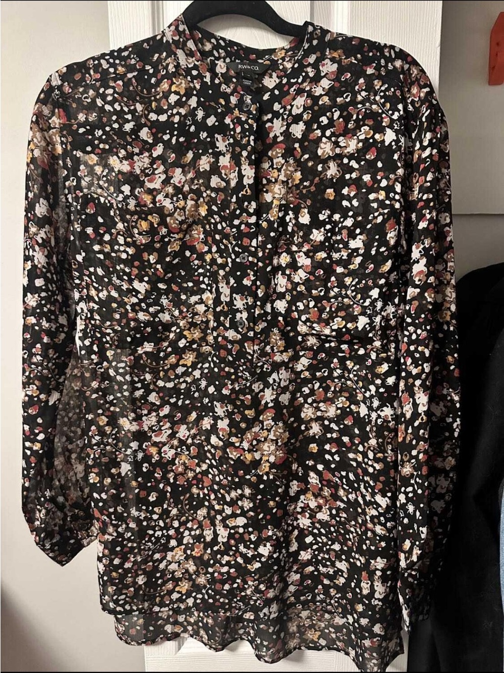 Rw&Co Floral Long-Sleeve Blouse